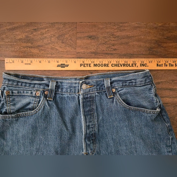Vintage Levis 501 Jeans Mens Size 36x29 Button Fly Denim Blue Straight Leg - Picture 10 of 10